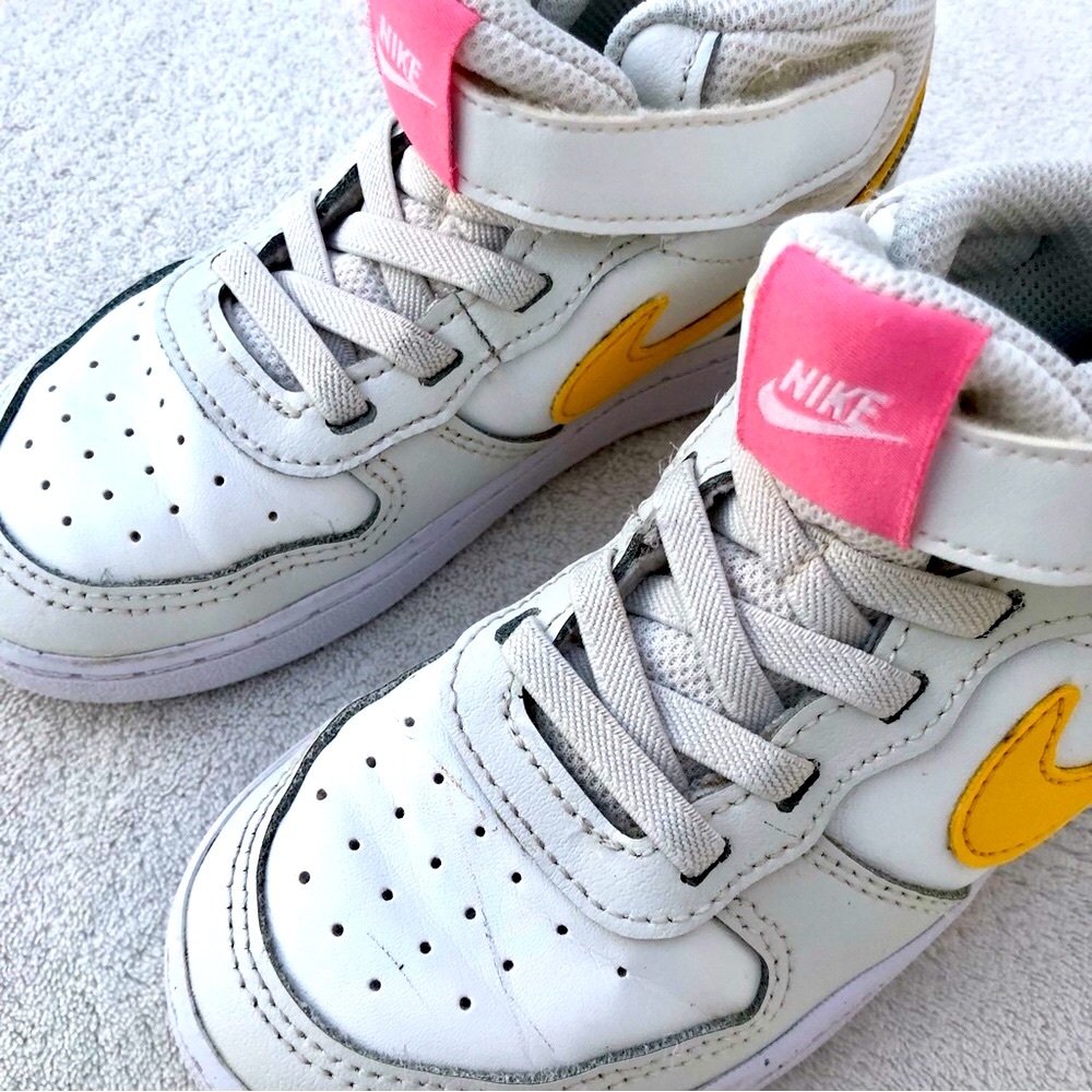 Nike Kids' White and Yellow Sneakers
